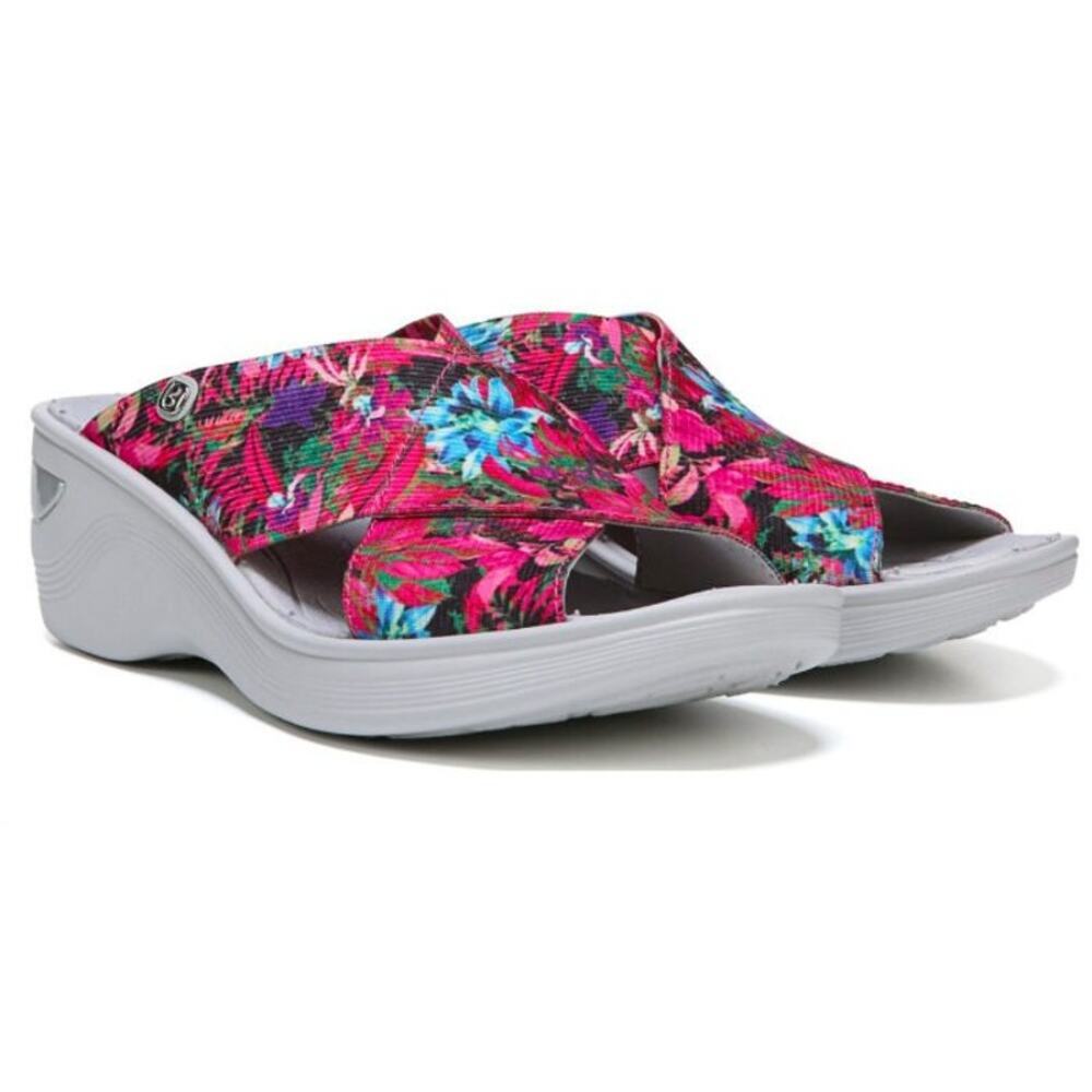 Bzees Desire pink floral sandals sz 6 wedge